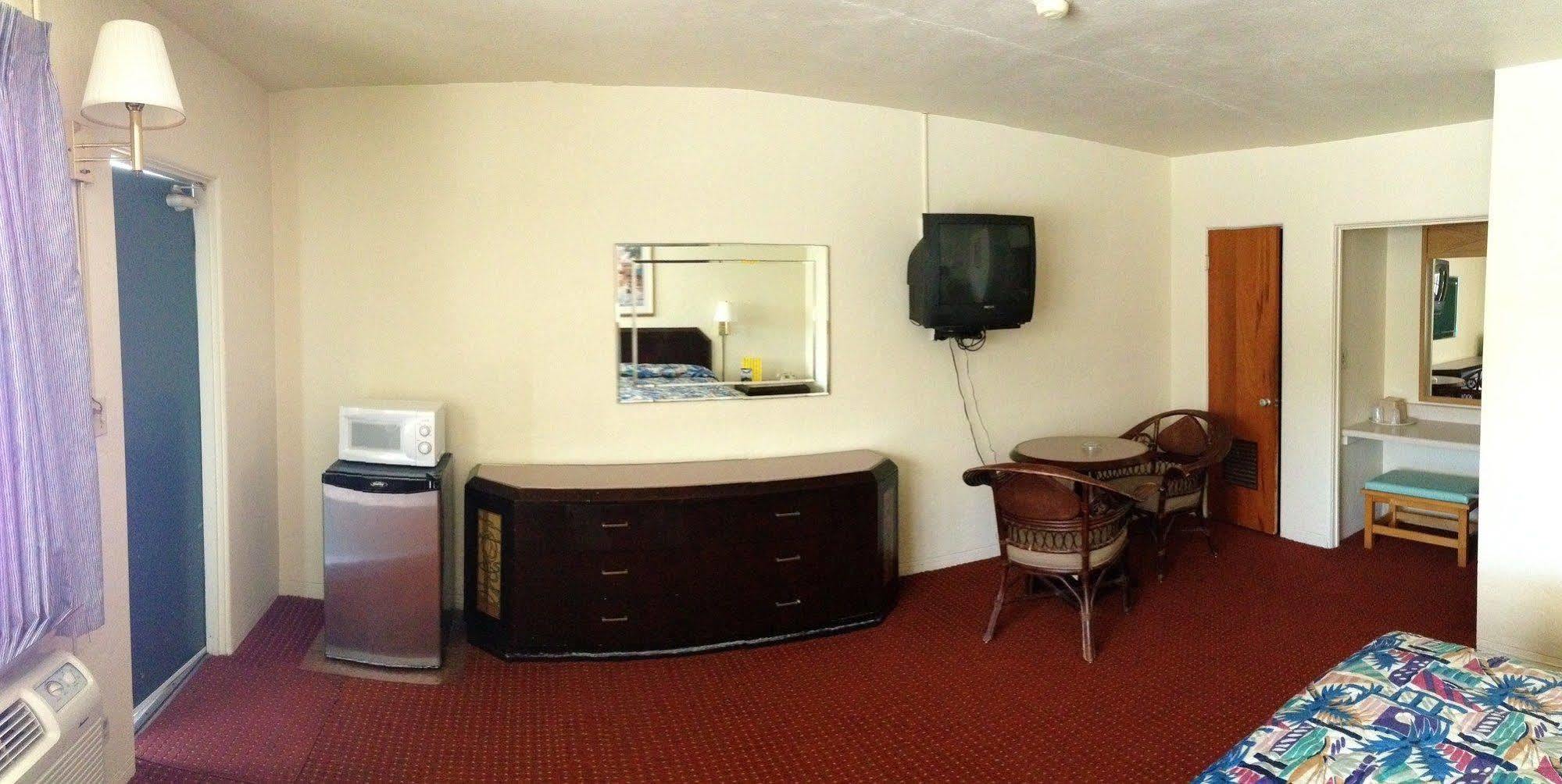 Hawaii Motel Daytona Beach Shores ภายนอก รูปภาพ